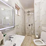 Πανσιόν Mefaja 3*