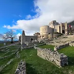 Mefaja Πανσιόν