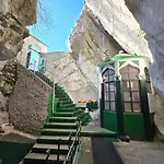 Πανσιόν Mefaja 3*