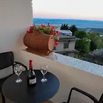 Πανσιόν Mefaja Κρούγια