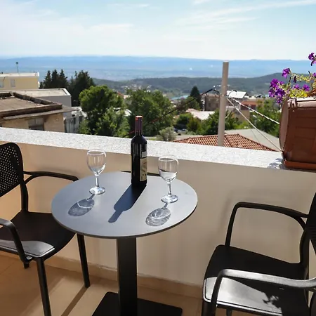 Mefaja 3* Krujë